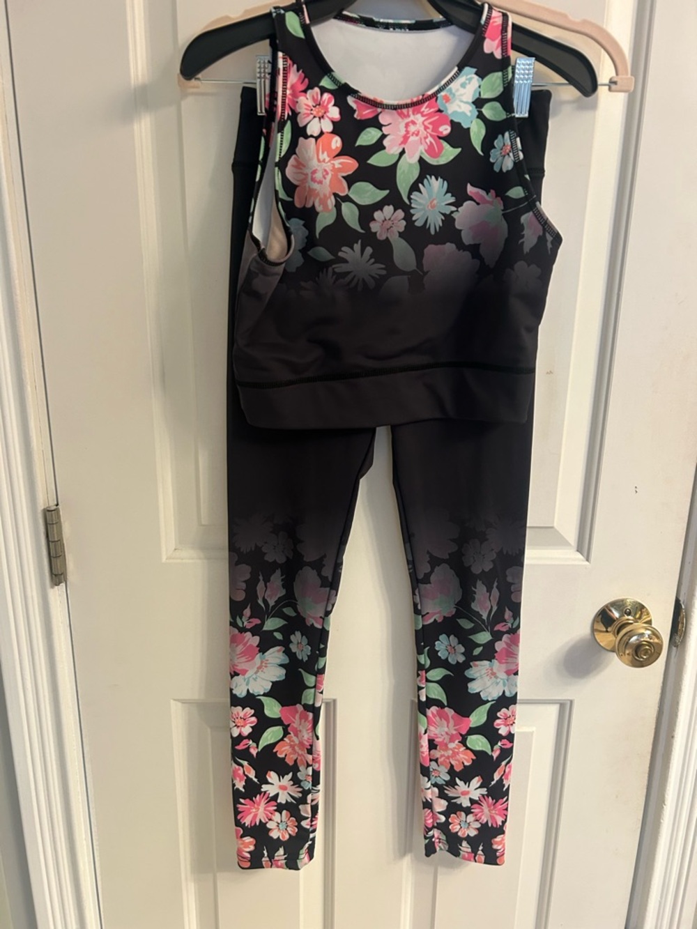 Floral Black & Pink Women's Active Legging Set